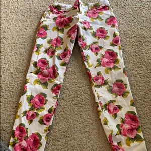 Girl’s floral pants sz 10